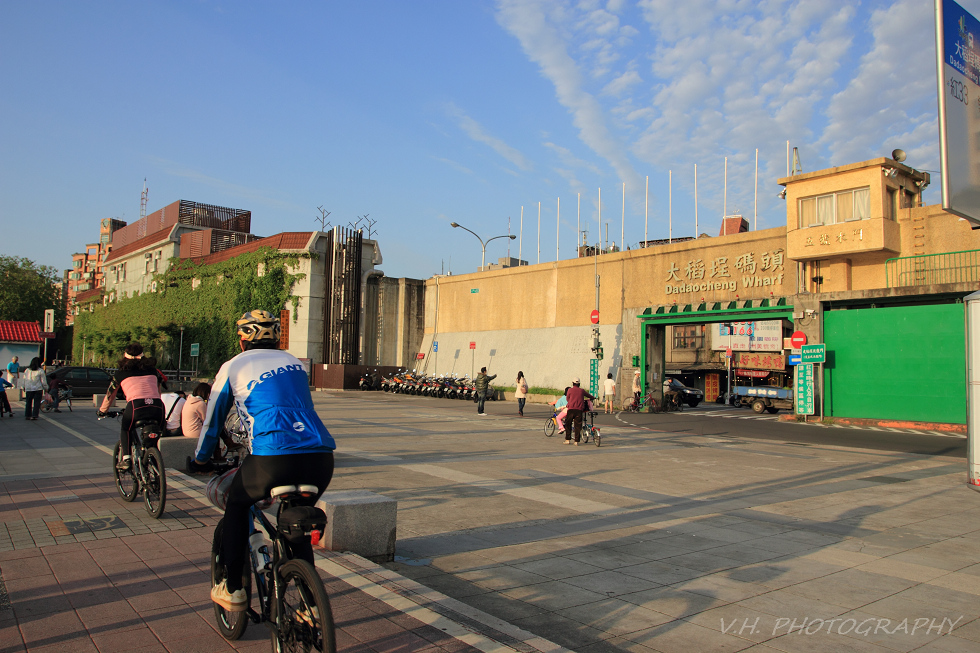 http://i.dcview.tw/gallery/201104/0239922a2d57740d667a09282728e212.jpg