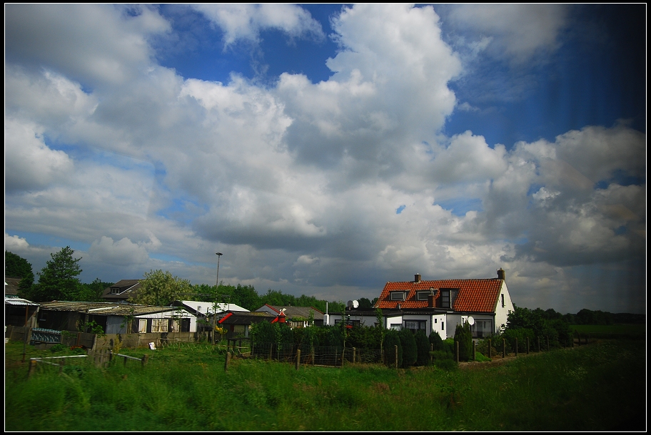 http://i.dcview.tw/gallery/201104/147ceacb81a54b64fa60f601ef2bc3d8.jpg
