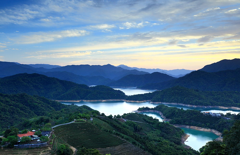 http://i.dcview.tw/gallery/201104/28411a36810a459d9218357f59e656e1.jpg
