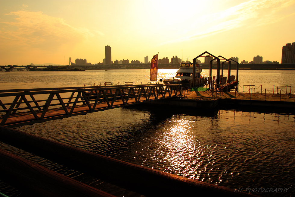 http://i.dcview.tw/gallery/201104/8253c0517a454bfccbbc5171e5f6df42.jpg