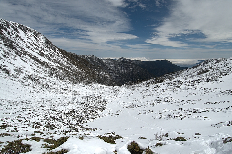 http://i.dcview.tw/gallery/201104/a64546ae0c746a96aad8f609d6d2be5e.jpg