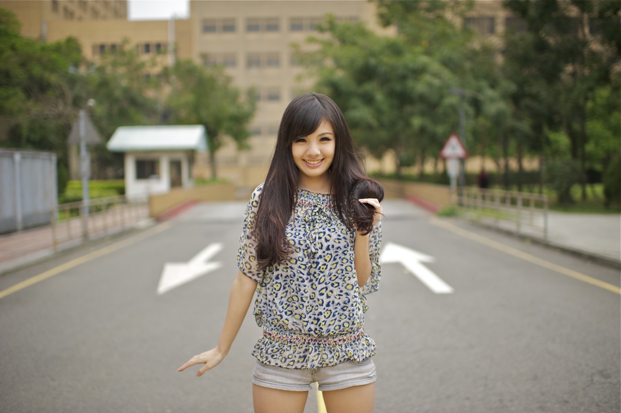 http://i.dcview.tw/gallery/201104/cf98df22ab4ecd67c8d3587f6774687d.jpg