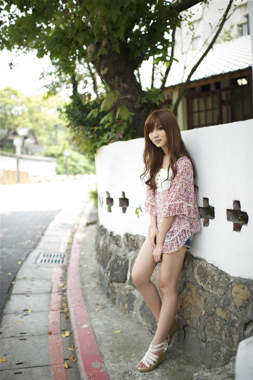 http://i.dcview.tw/gallery/201105/46429b92e34738df7693210899ddef63.jpg