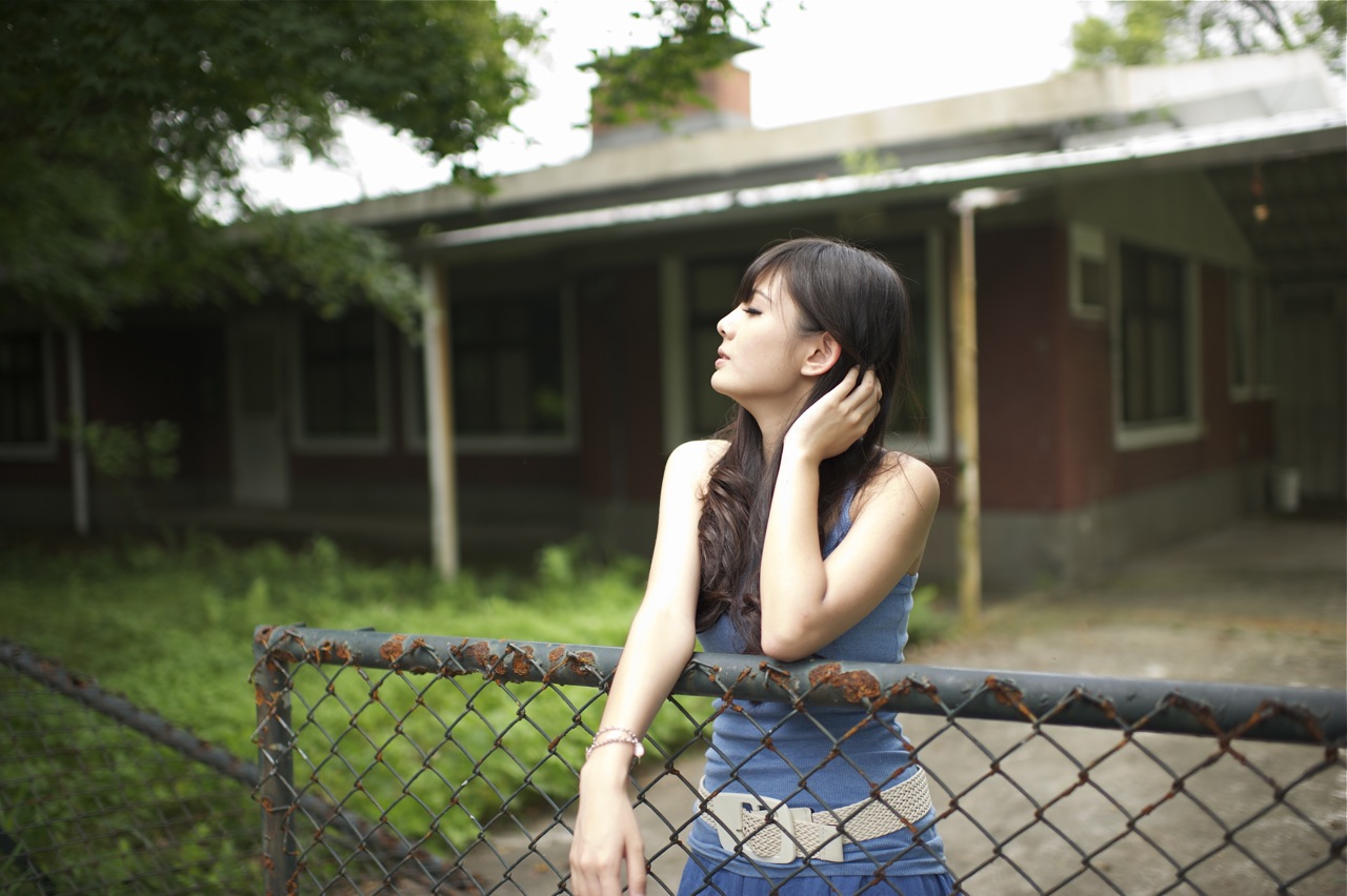 http://i.dcview.tw/gallery/201105/6f933eb78ff42ffa5c2fee30d36ab9e4.jpg