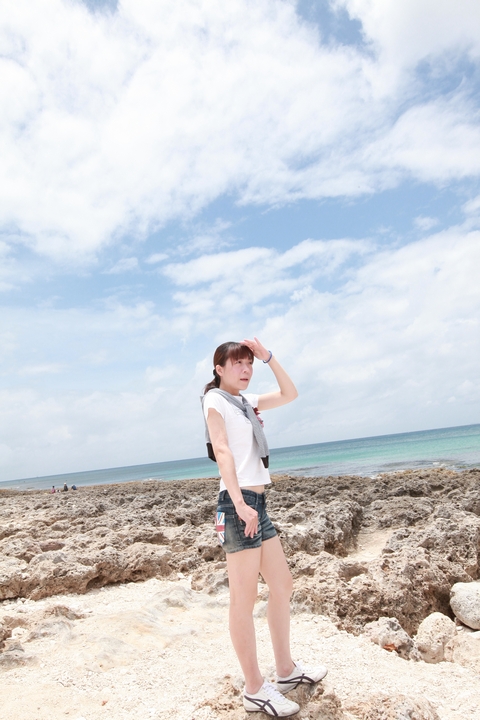 http://i.dcview.tw/gallery/201105/7f1b3d6066cf55545d31ace8e9432cb3.jpg