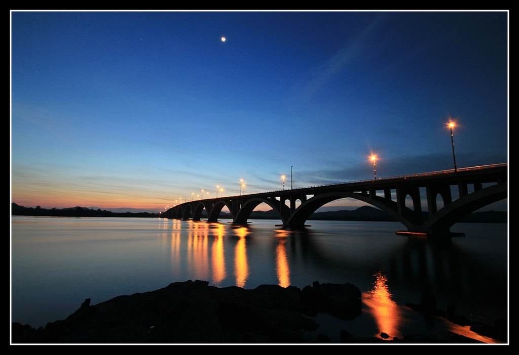 http://i.dcview.tw/gallery/201105/8eda23e3e07e50008611f767183c3f7c.jpg