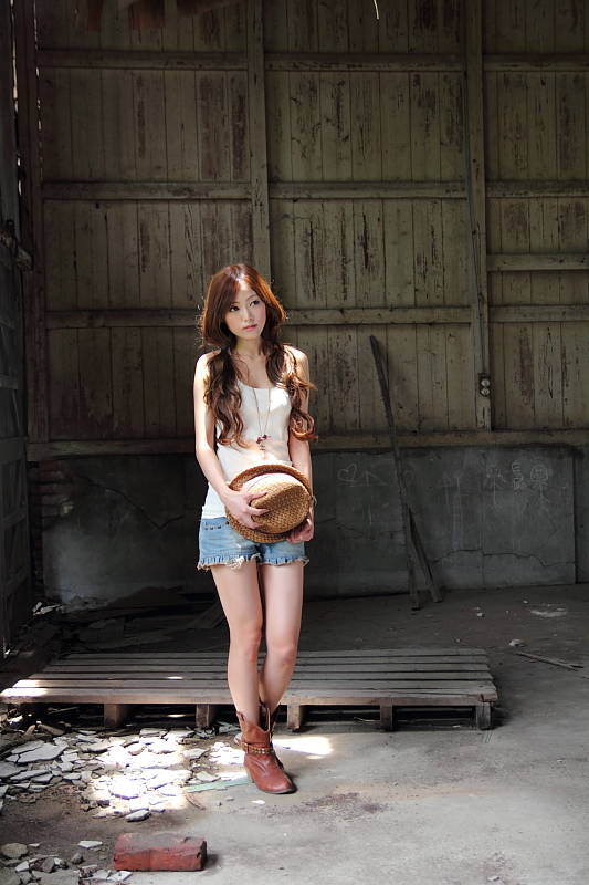 http://i.dcview.tw/gallery/201105/aacb0e4f929f2ce3d99840b9ac7c3052.jpg