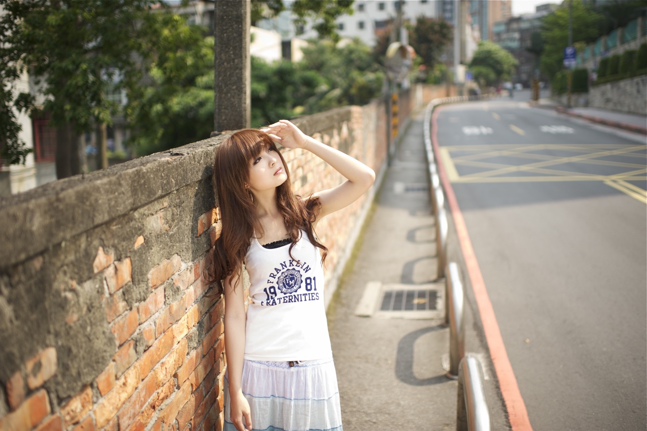 http://i.dcview.tw/gallery/201105/cab4a316faca9baa9b55d80380e488ee.jpg