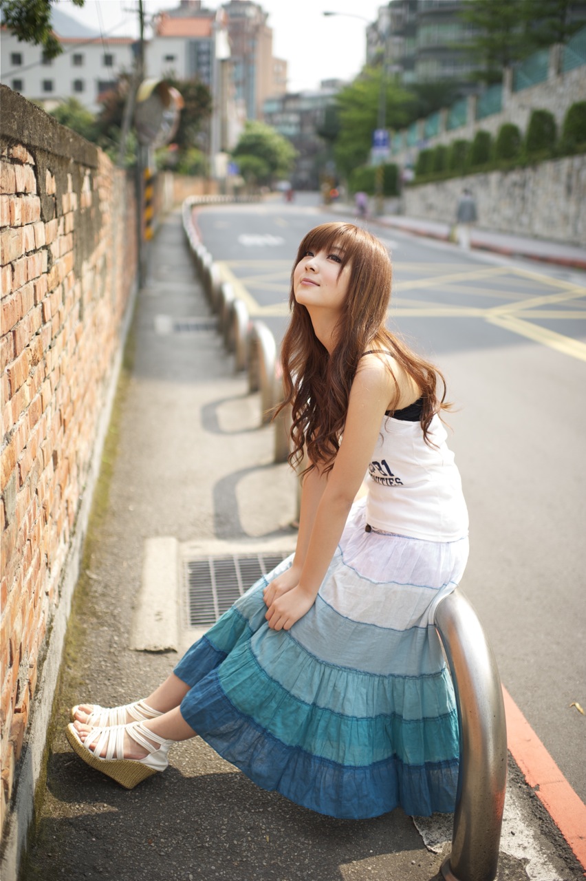 http://i.dcview.tw/gallery/201105/e4d5b7e256b5fd175ae7a0bf18015dc7.jpg