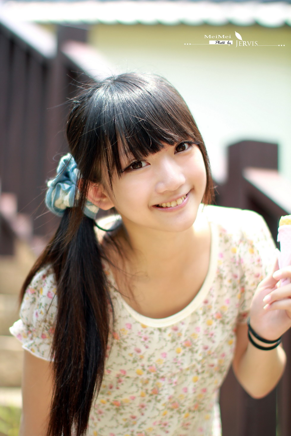 http://i.dcview.tw/gallery/201106/0a44feed98f79f588cd85a0c7aa4958b.jpg