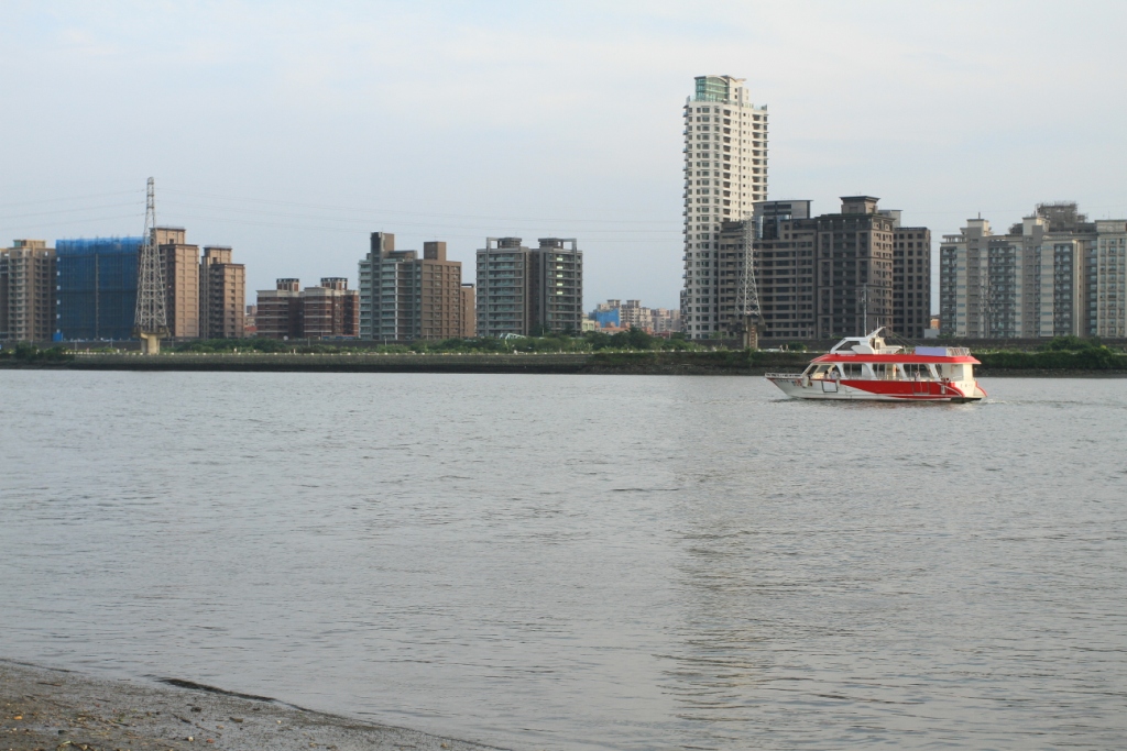http://i.dcview.tw/gallery/201106/52e006922d2107b70345e254f4051245.jpg