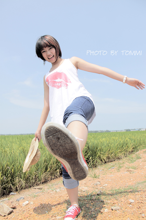 http://i.dcview.tw/gallery/201106/b13cc20046f79f8df1abd8cab1f1fd21.jpg