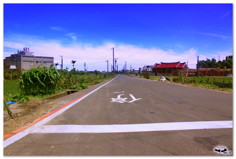 http://i.dcview.tw/gallery/201106/d2f59f4c586cd249edcfdd506eea6666.jpg