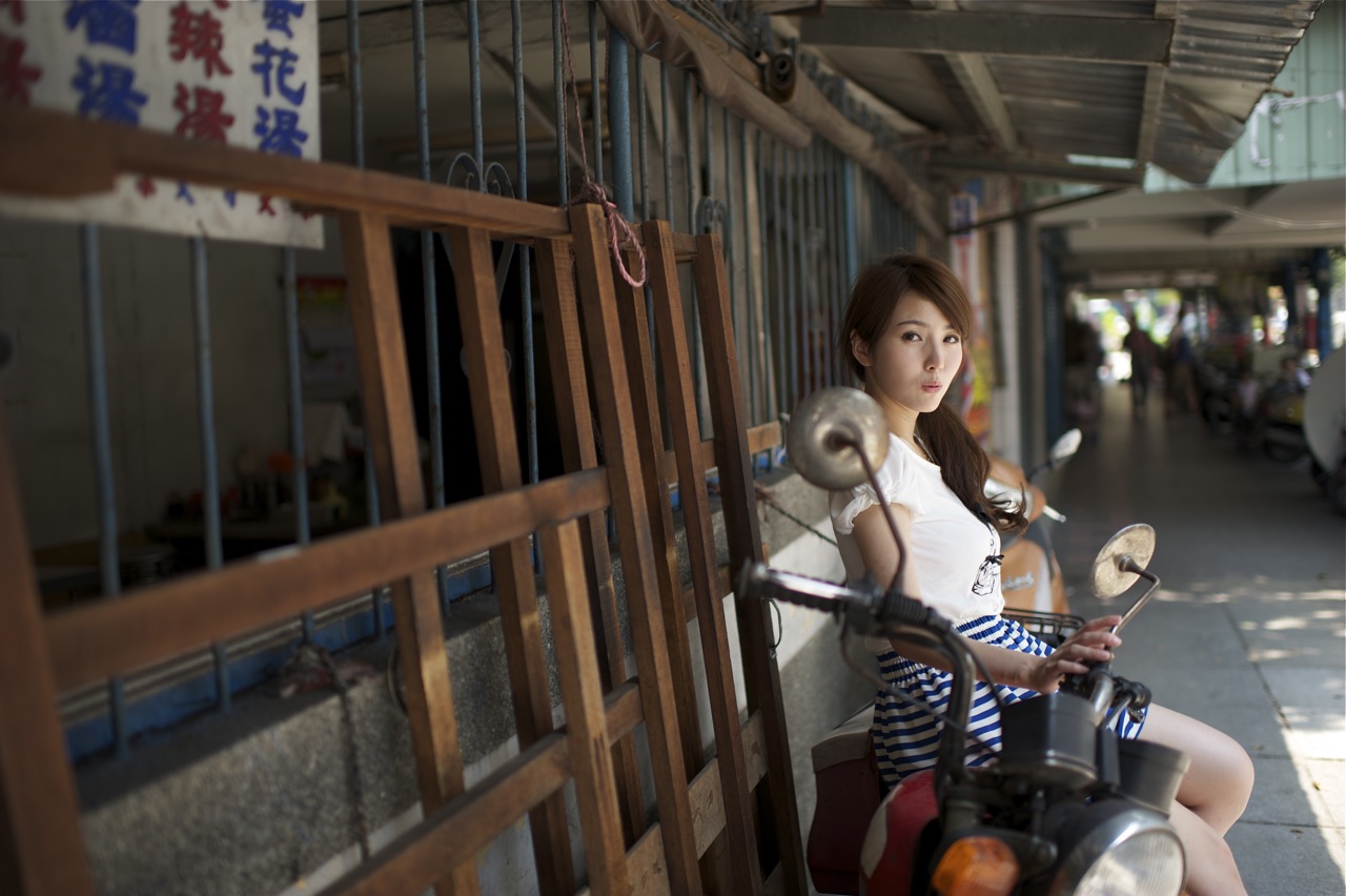 http://i.dcview.tw/gallery/201107/0b2434785a664f3a5c760775c7773bab.jpg