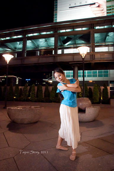 http://i.dcview.tw/gallery/201107/14266d7b5ec1a83f28be289f06f90b7b.jpg