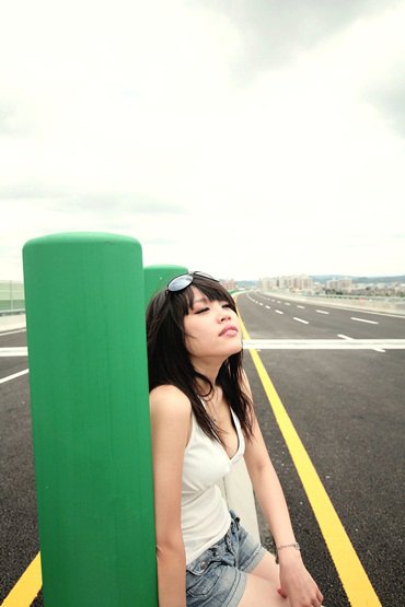 http://i.dcview.tw/gallery/201107/2bd4a0c42449ef012573de14442130a5.jpg