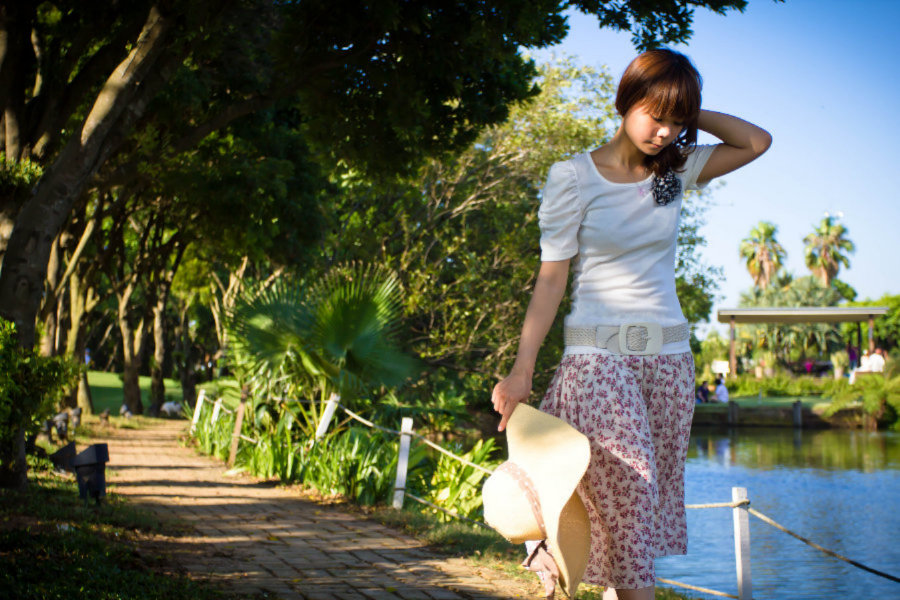 http://i.dcview.tw/gallery/201107/305ed6fde6780cf3776408b614c2e818.jpg