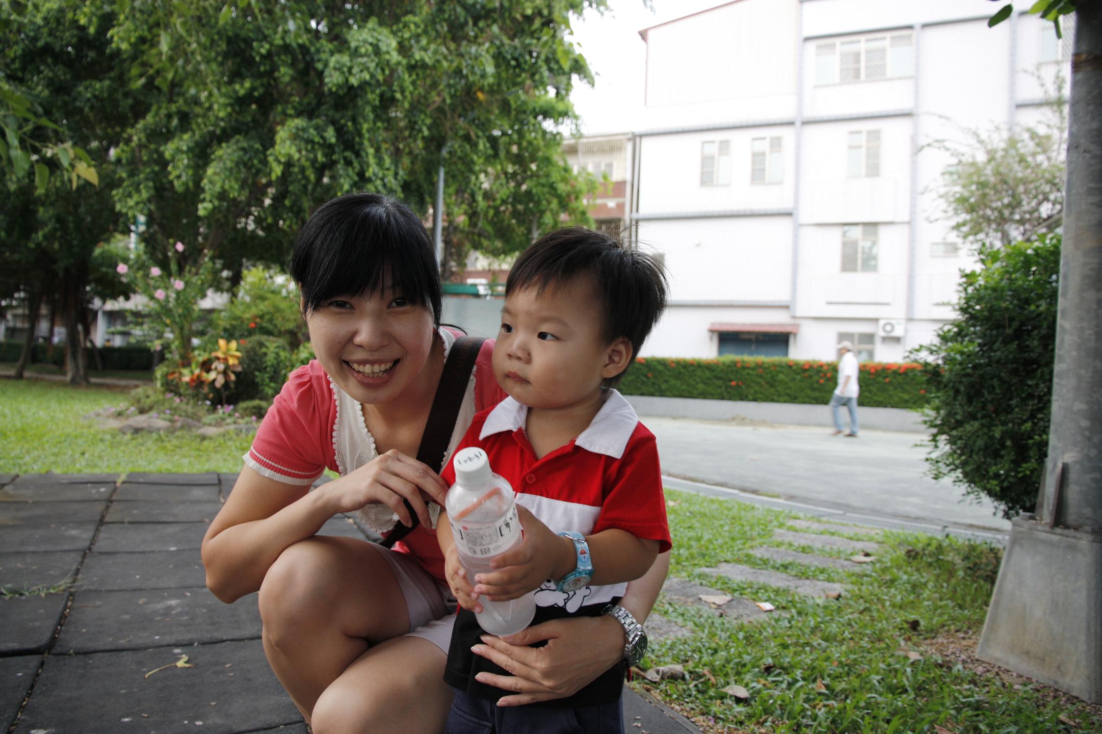 http://i.dcview.tw/gallery/201107/37f1afd780ee4554b71c1cbefcfc39cb.jpg
