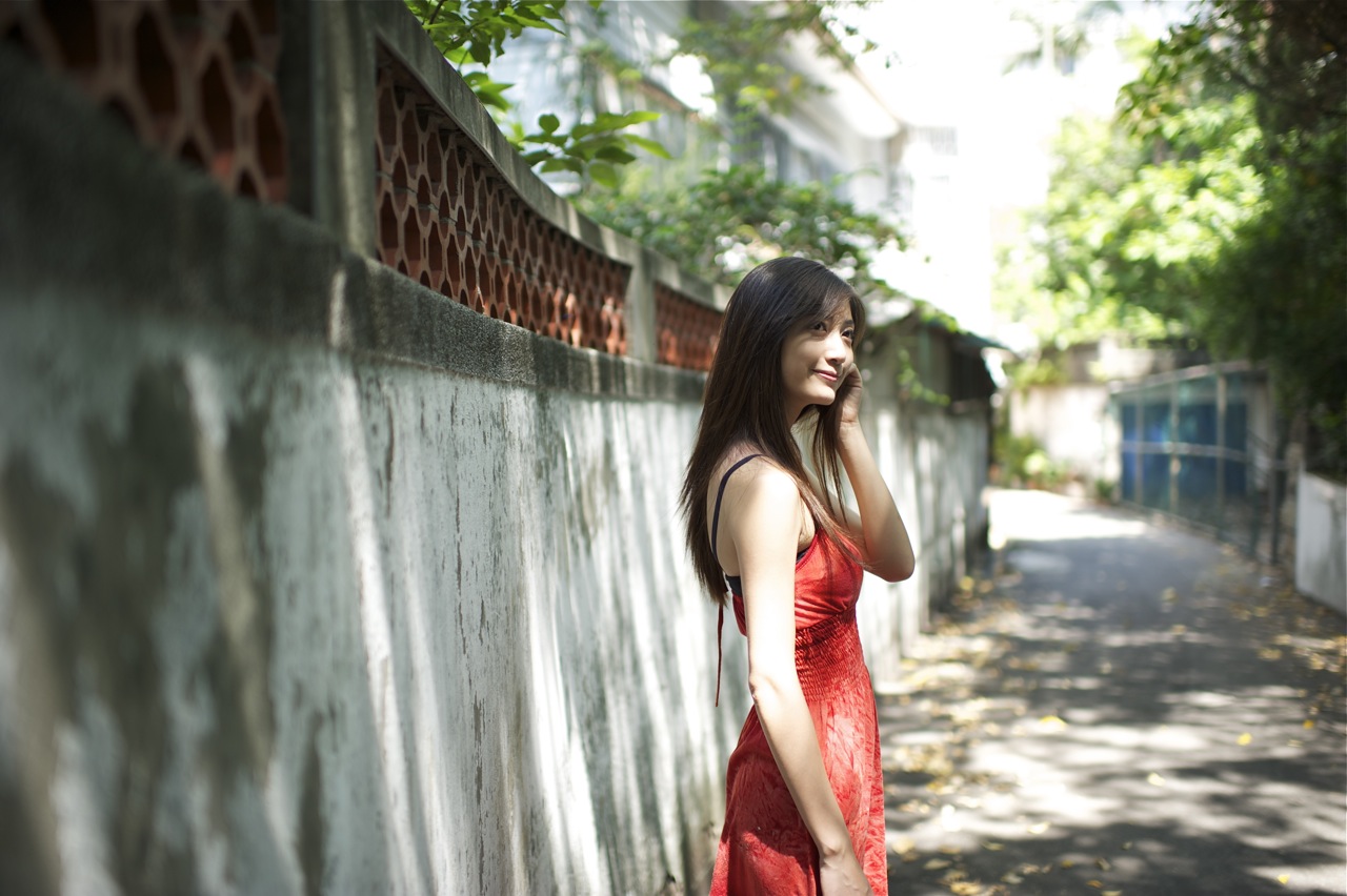 http://i.dcview.tw/gallery/201107/386489d5aeaf978eb38aeb78556273ba.jpg