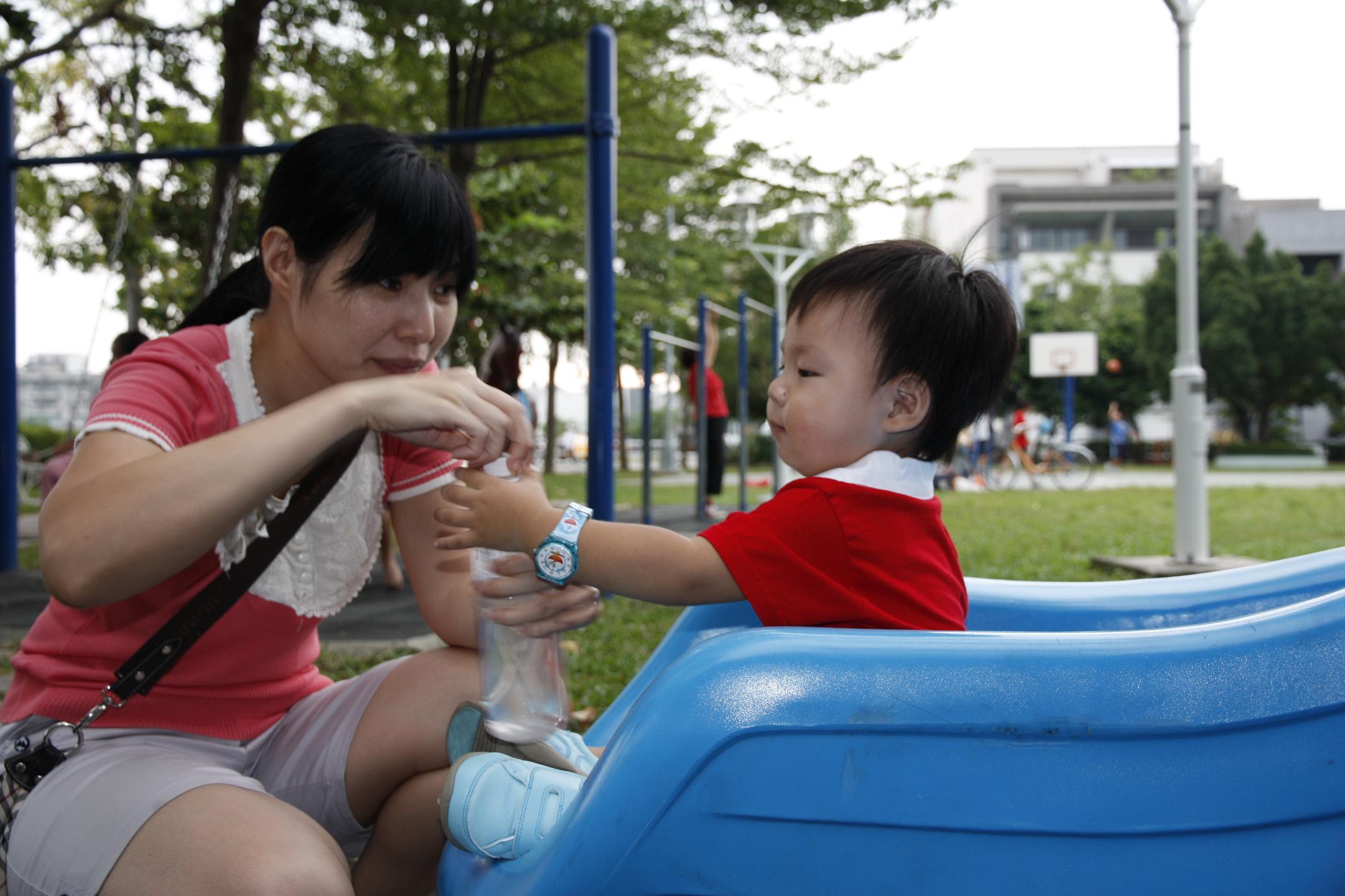 http://i.dcview.tw/gallery/201107/3873145659b007c16cde0116936cf2d5.jpg