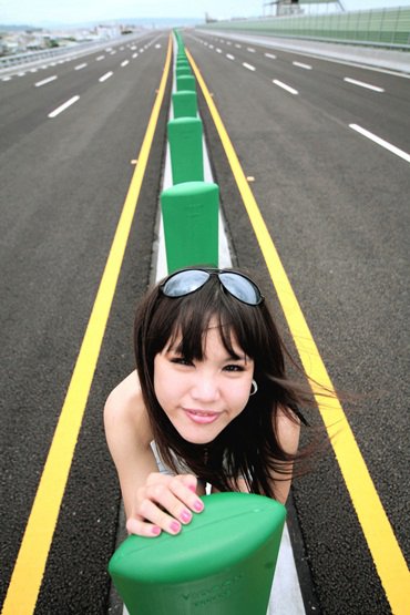 http://i.dcview.tw/gallery/201107/48359eb8972d7af8115740adcd38b724.jpg