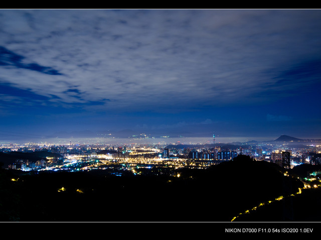 http://i.dcview.tw/gallery/201107/4e1a2cd4e5cd1ddb775169e06606849f.jpg