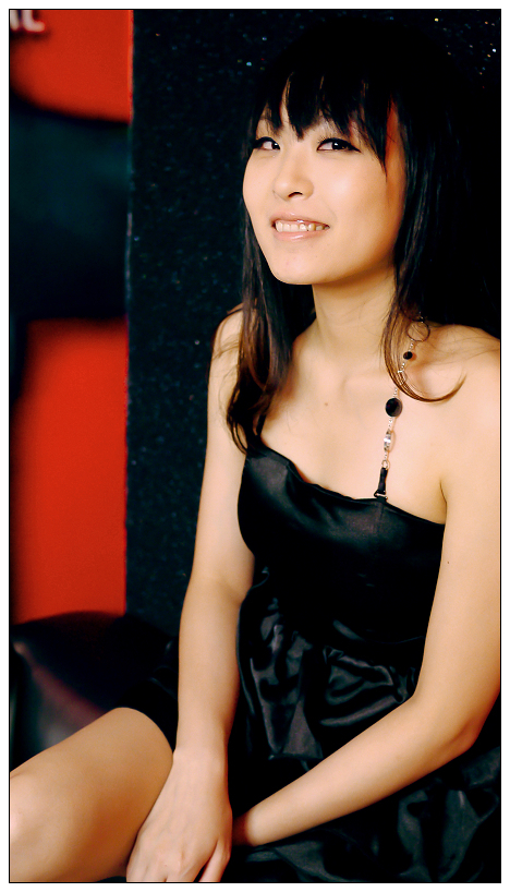 http://i.dcview.tw/gallery/201107/6fdddfec8e72392bd0313e505605e07b.jpg