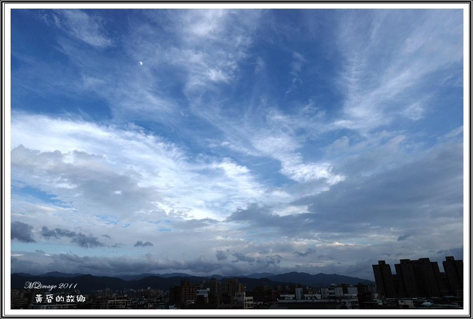 http://i.dcview.tw/gallery/201107/7a2346cce5b58eb6fdd02b7b6b069f32.jpg