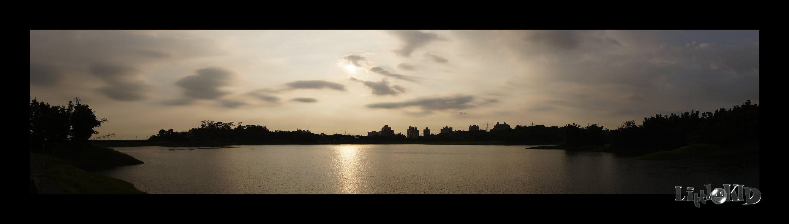 http://i.dcview.tw/gallery/201107/8c4d177a0787056300f210368ceb58d3.jpg