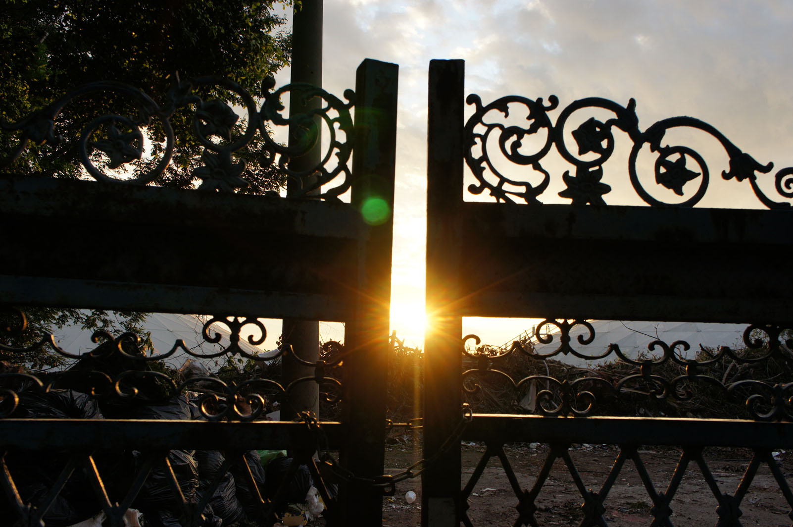 http://i.dcview.tw/gallery/201107/aa104b13087a5b7a7dd8b61939e6bca0.jpg