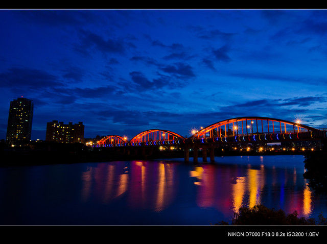 http://i.dcview.tw/gallery/201107/b3043355454f9d6787db8b3a8c884870.jpg