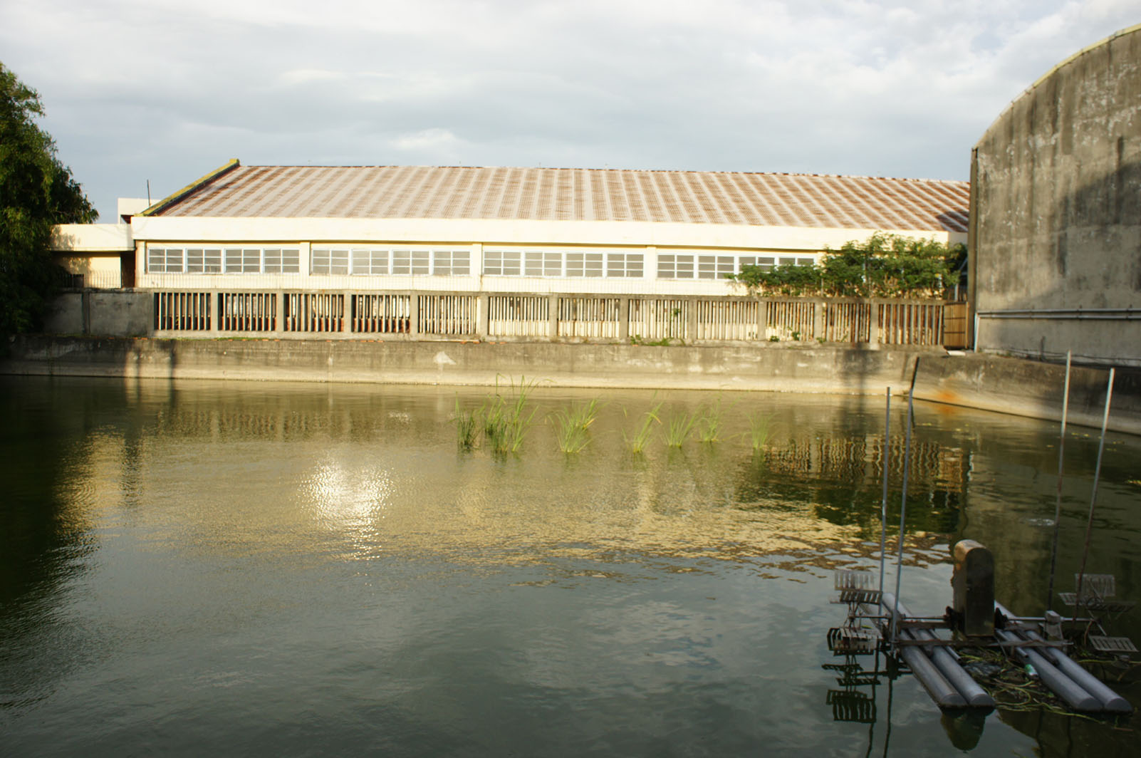 http://i.dcview.tw/gallery/201107/bd965dc8614e09dbb11a60f2faf1f96d.jpg