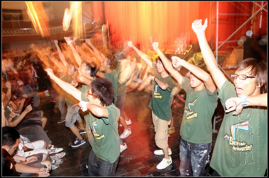 http://i.dcview.tw/gallery/201107/c7e15133f2d1051777d13eed87ea25ee.jpg
