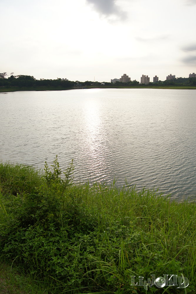 http://i.dcview.tw/gallery/201107/cce3beb9455fb9d3d4b7ebd56058675d.jpg