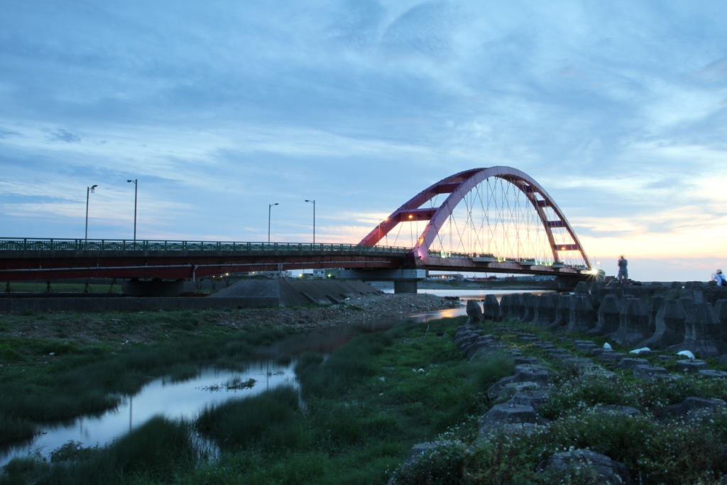 http://i.dcview.tw/gallery/201107/dbff246a254a72b2ebed1d5f81af1a98.jpg