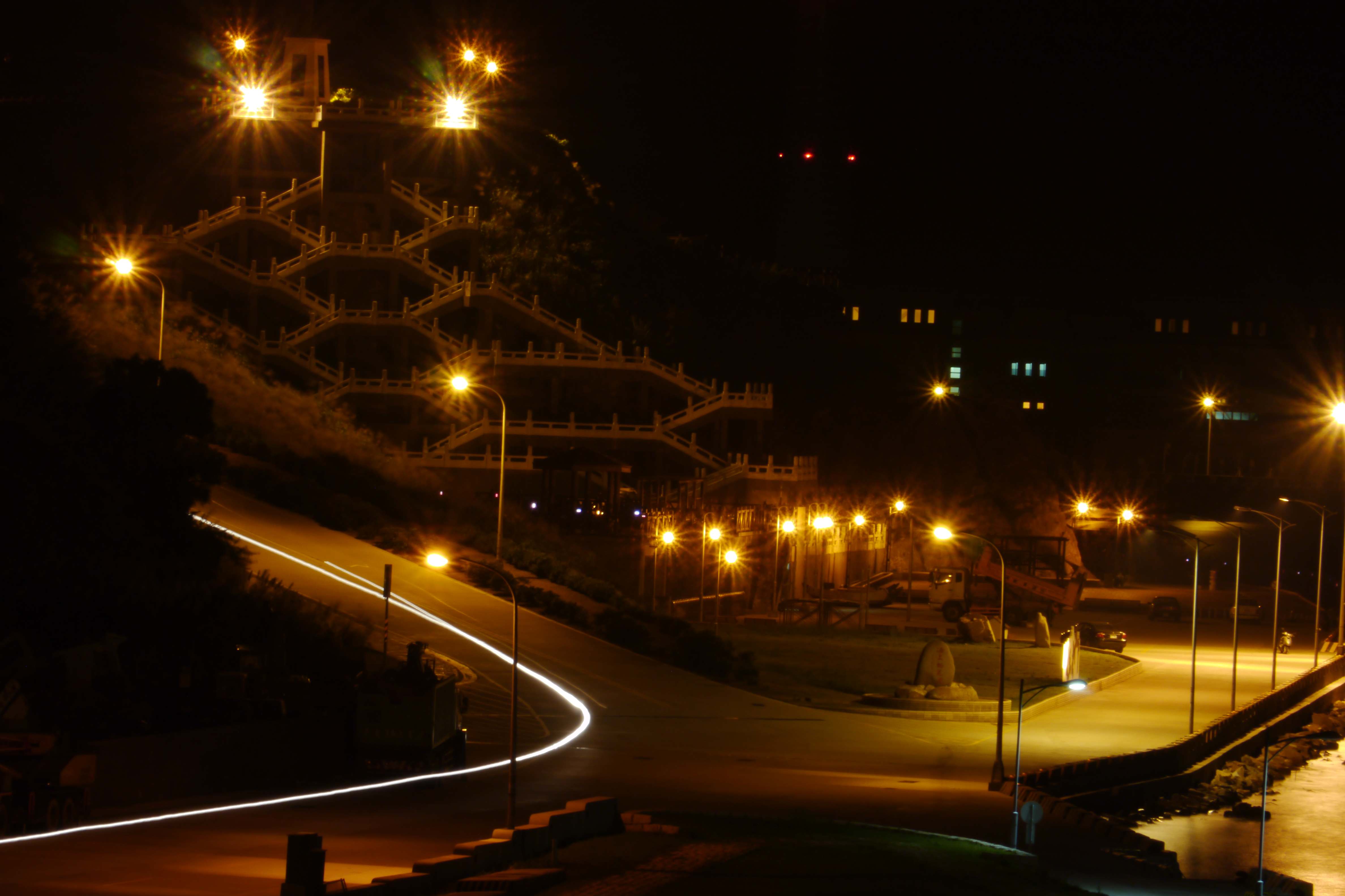 http://i.dcview.tw/gallery/201107/dfa6373fecc3111787c3ee497233a1a0.jpg