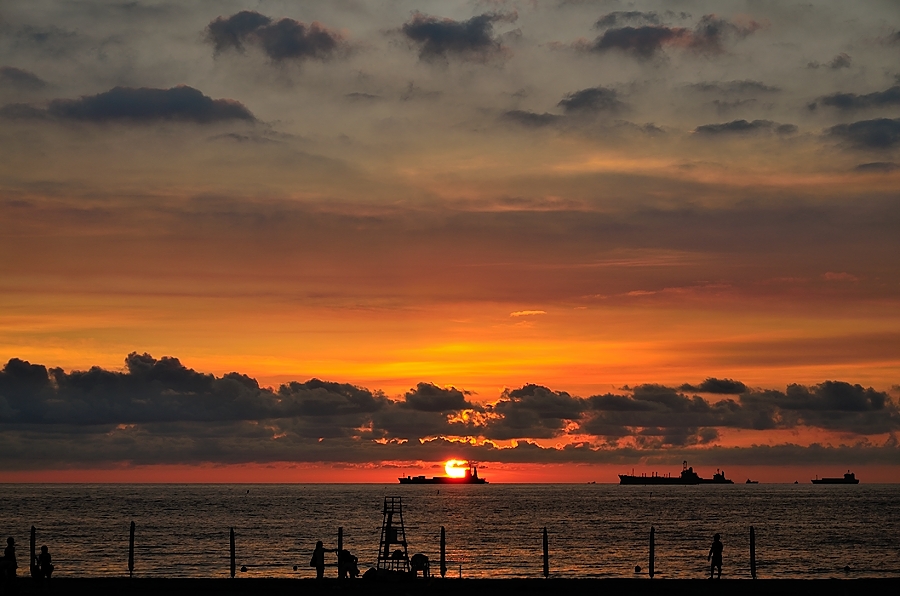 http://i.dcview.tw/gallery/201107/e45402d401fd3a9e795bbfb97aa976e7.jpg