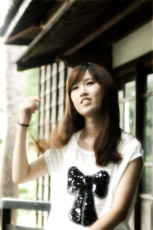 http://i.dcview.tw/gallery/201107/f4fb181f06e85878c98f4356feabff90.jpg