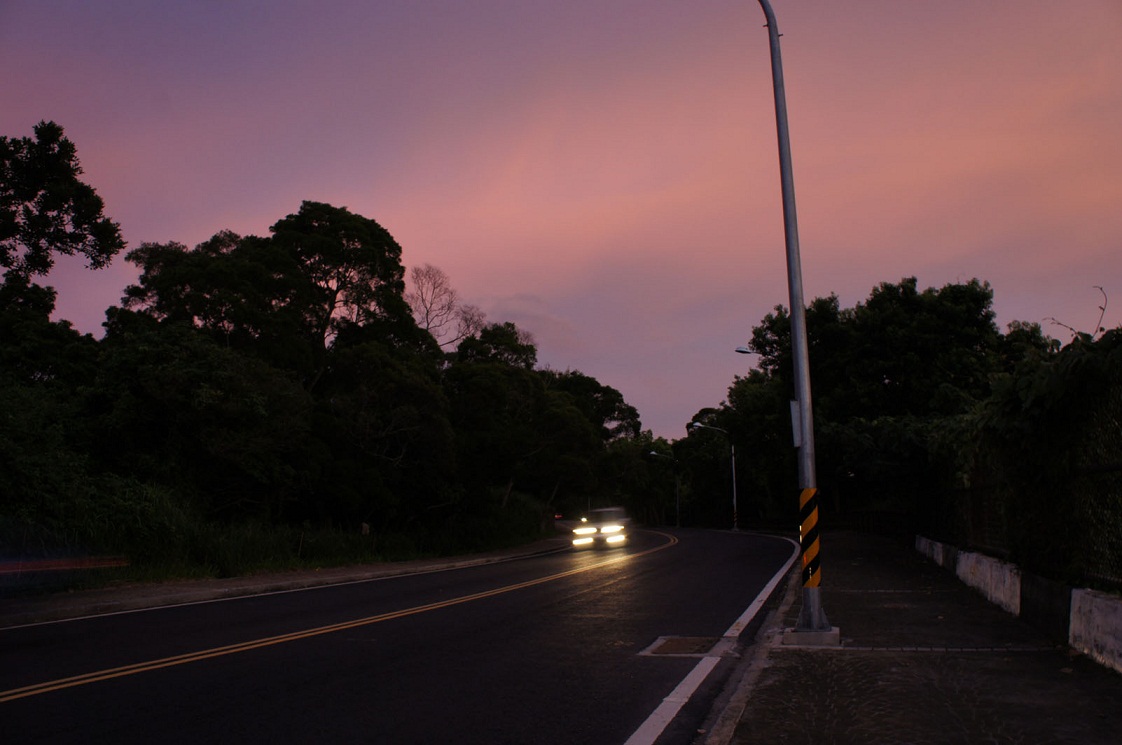 http://i.dcview.tw/gallery/201108/18dd0f8c9c33a5a83bee220973e9fb06.jpg