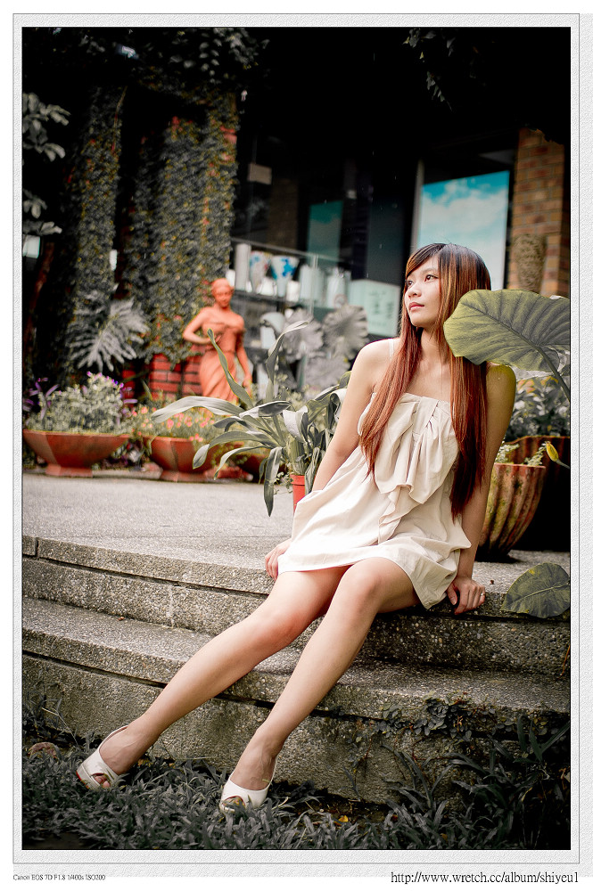 http://i.dcview.tw/gallery/201108/4a44dd1a82a7df3adfde71882e33f05b.jpg