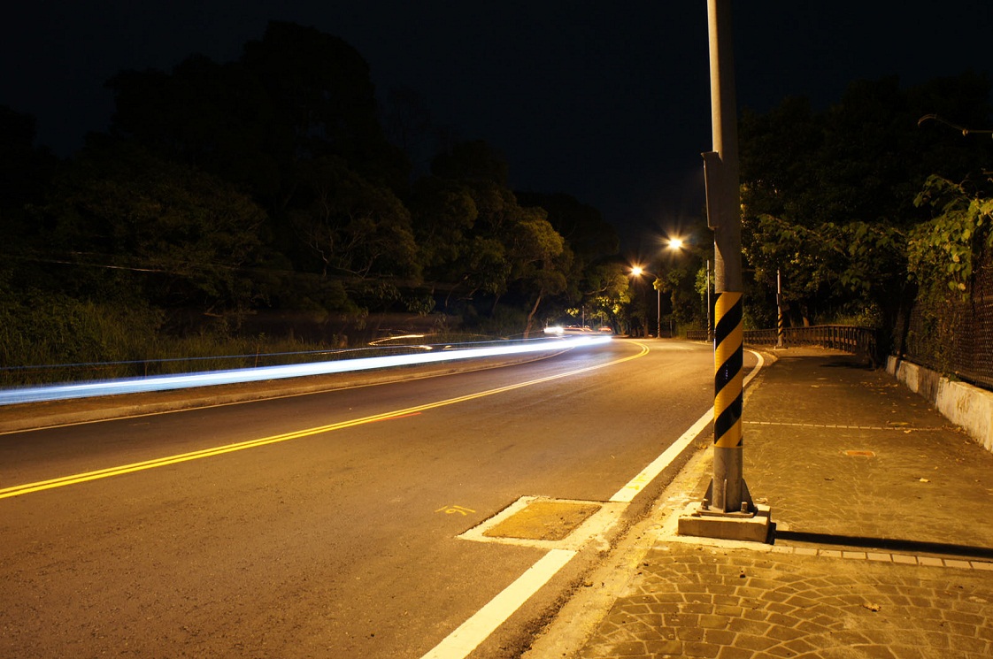 http://i.dcview.tw/gallery/201108/589f5c94e58ec75f37b322ac81c76585.jpg