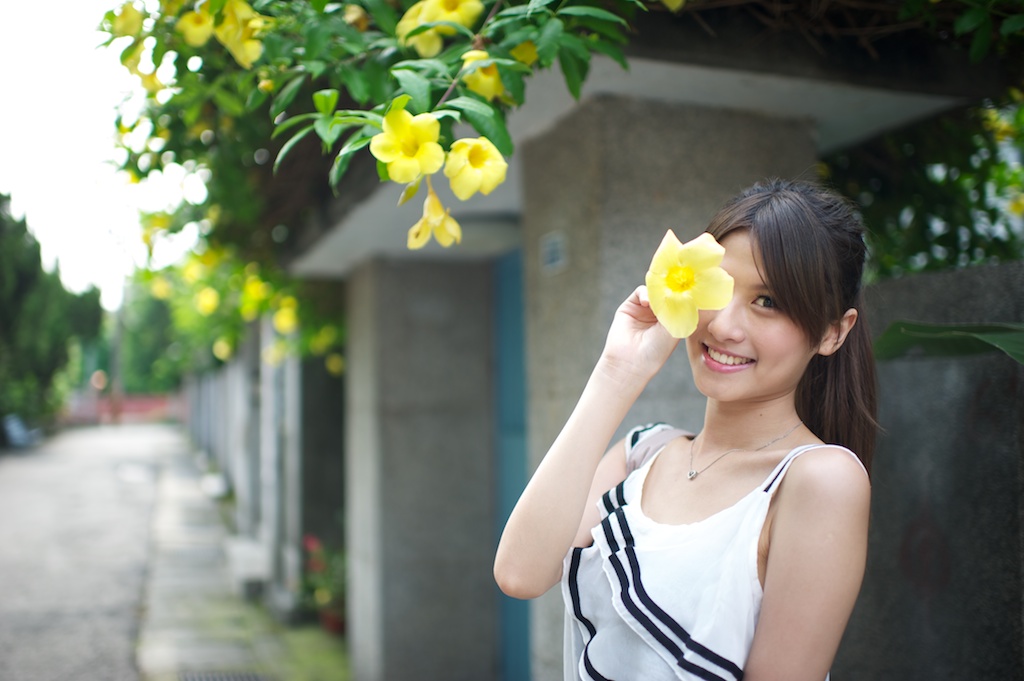 http://i.dcview.tw/gallery/201108/59284cb1e95a6be5aa68c99aaa9a7dda.jpg