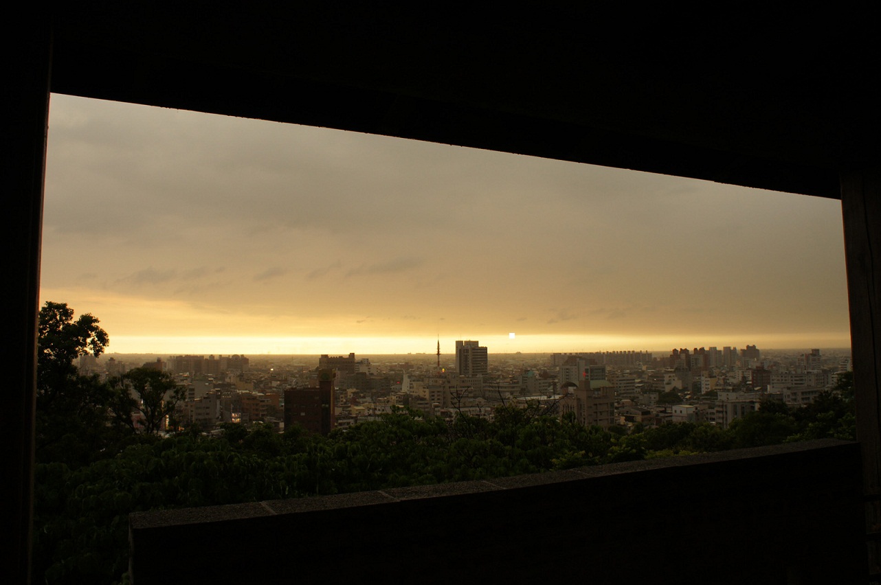 http://i.dcview.tw/gallery/201108/59ed2a4a9e8f79b035330f016ec3a709.jpg