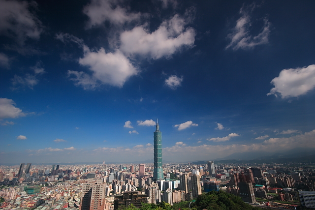 http://i.dcview.tw/gallery/201108/644b52a3ed376c0abe912dd3eb3b9108.jpg