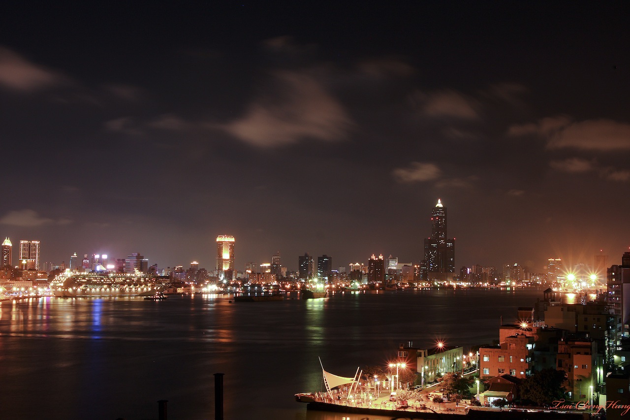 http://i.dcview.tw/gallery/201108/6ee6938cb7025f151423b4e5a08e5741.jpg
