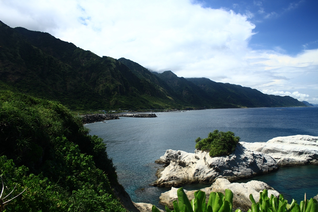 http://i.dcview.tw/gallery/201108/7eeaeed8a313536d8bface4ed1d49015.jpg