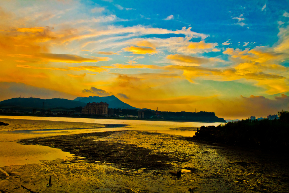 http://i.dcview.tw/gallery/201108/84418a2a5631e04631325c70b8bc845e.jpg