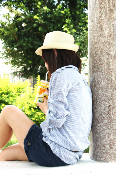 http://i.dcview.tw/gallery/201108/9d8a39ad3540433ff39e512bf95be6b0.jpg