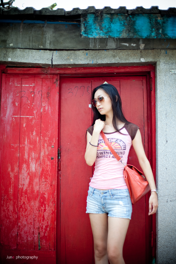 http://i.dcview.tw/gallery/201108/a8686433454a091c85e6b297c45a765a.jpg