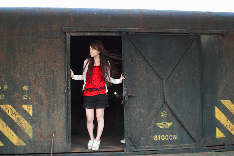 http://i.dcview.tw/gallery/201108/ae9693258aed8505f1df877d18cdcf4a.jpg